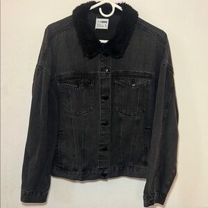 Ci Sono Black Denim Jacket with Faux Fur Collar
